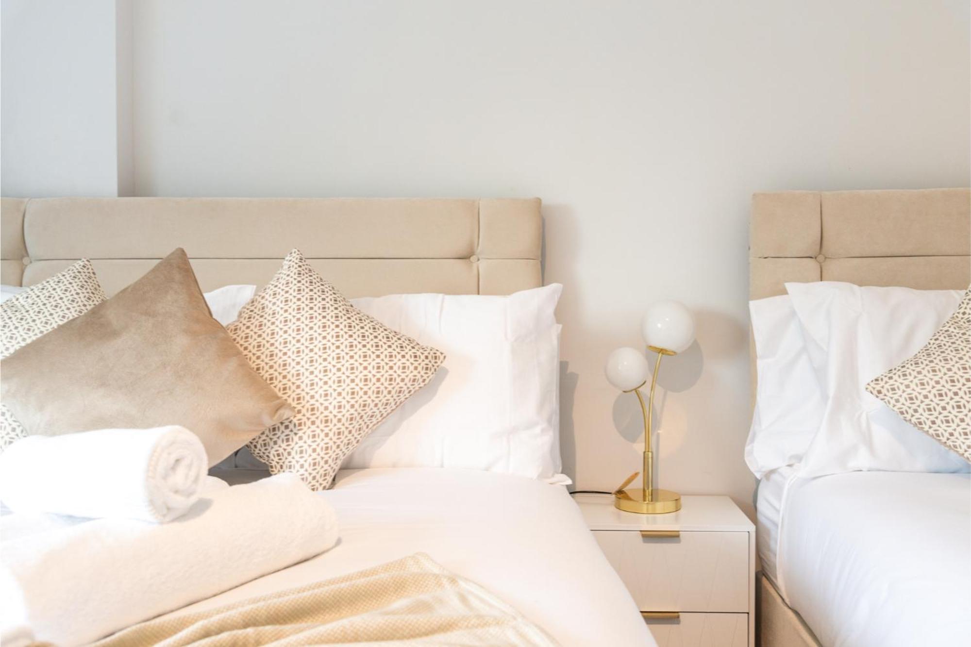Sweet And Lovely 2Br With Free Parking London Ngoại thất bức ảnh