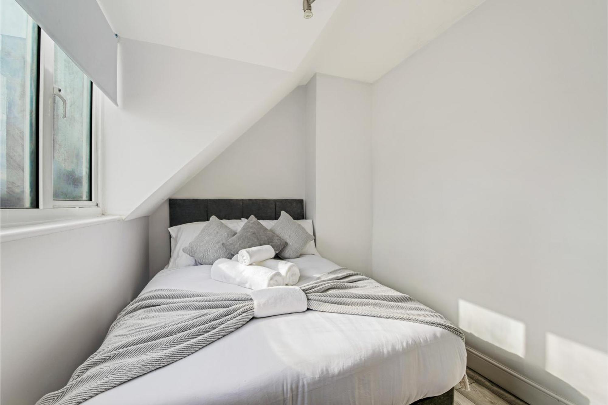 Sweet And Lovely 2Br With Free Parking London Ngoại thất bức ảnh